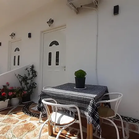 Zotaj Apartment Ksamil